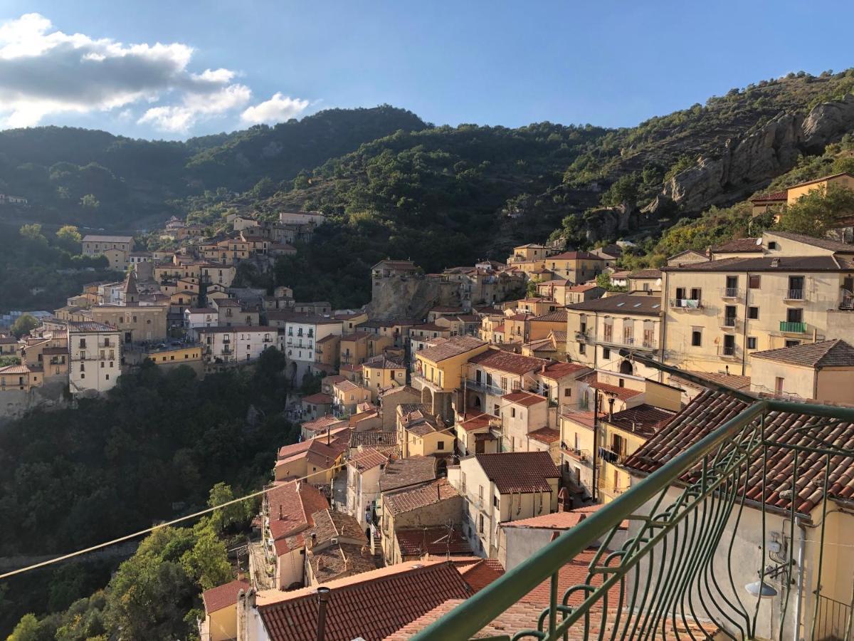 B&B Al Castello 카스텔메자노 외부 사진